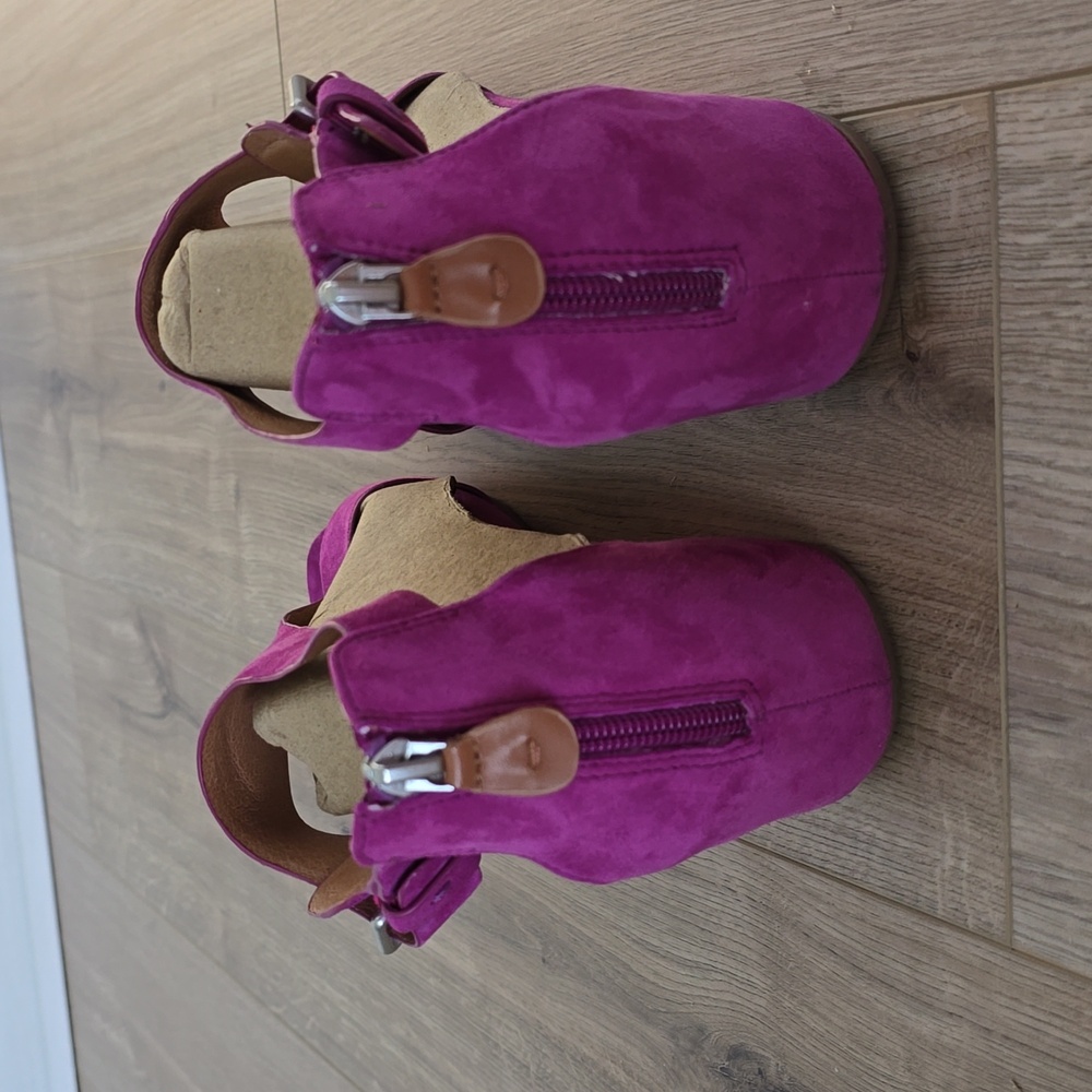 Women's Purple Sandals - Picture 3 of 6